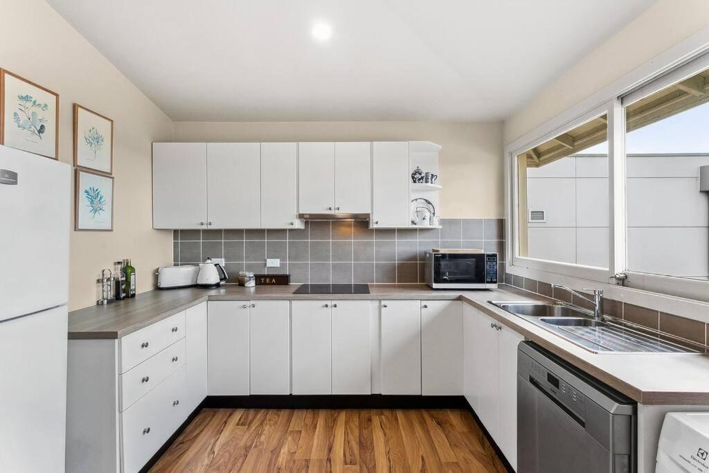 Mus14 - 2 Bedroom - Muston Street, Mosman *